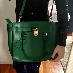 Michael Kors East-West Racing Green Medium
Hamilton Bag With Crossbody Strap